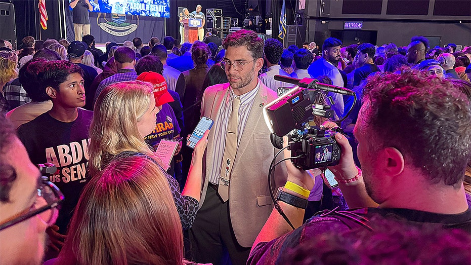 Antisemitic streamer finally makes Dem leader snap with rare rebuke: 'Malicious'