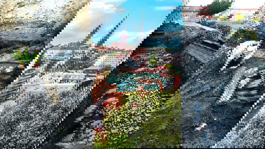 Archaeologists unearth remnants of forgotten city 'marked by conflict' buried below bustling hub