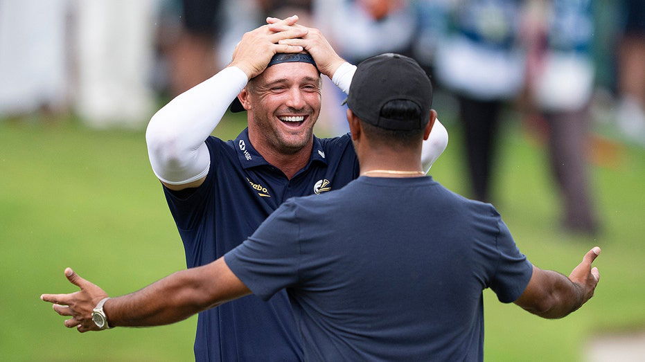 Bryson DeChambeau wins LIV Golf Singapore event, surviving bunker fall and agonizing playoff