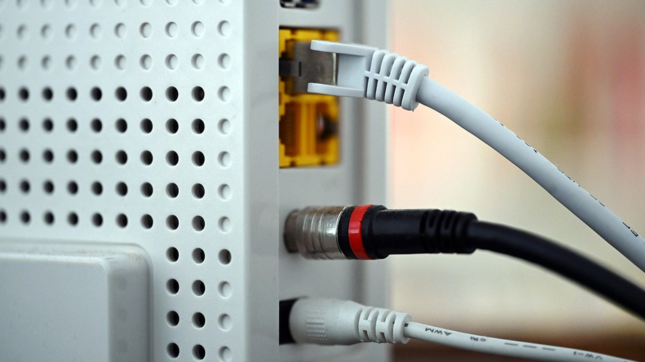 FBI says Russian hackers hijacked old Wi-Fi routers