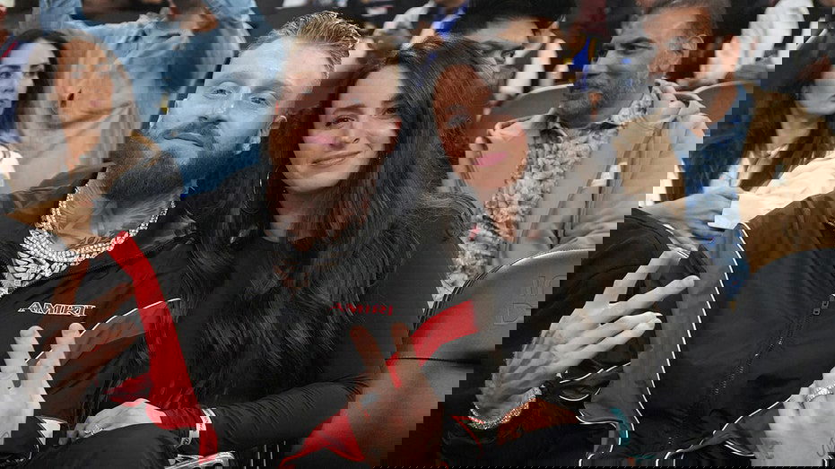 Maxx Crosby's wife reacts to Ravens trade fallout with three-word message