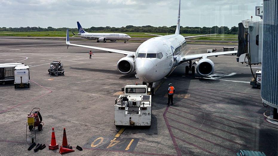 Military veteran's painful walk across airport tarmac sparks strangers to raise over $135K
